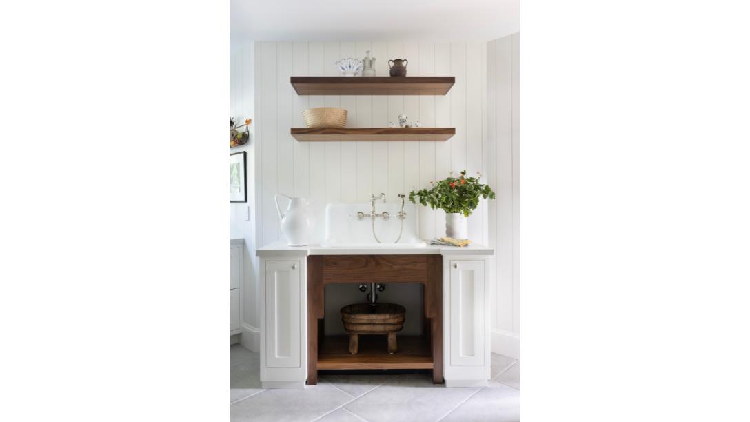 Lucas Valley vanity